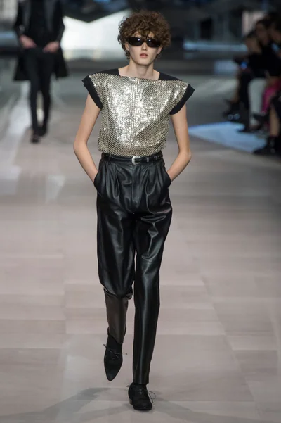 Look 82